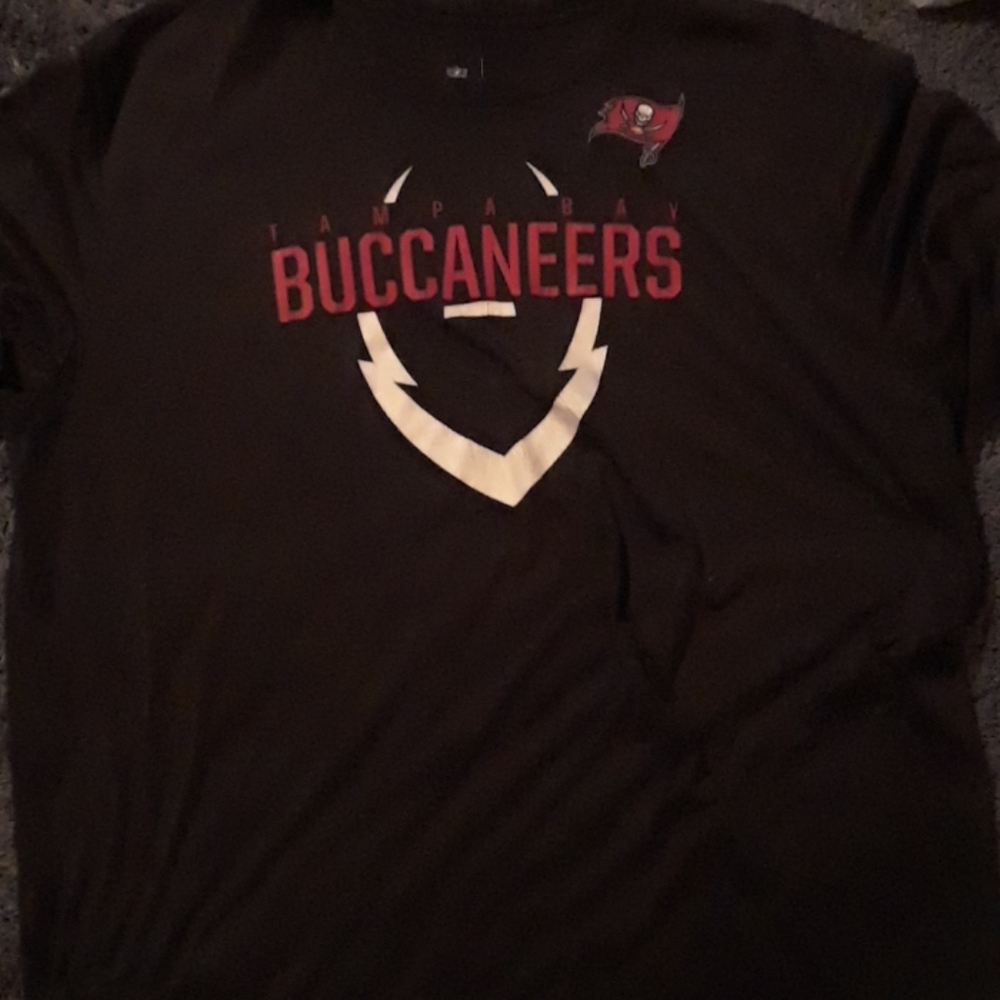 Men NFL Team shirt